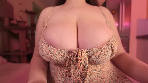 Snapshot of missfreyaxxx chatting on 03/25/26, 09:04 MissFreyaXXX online show from 03/25/26, 09:04