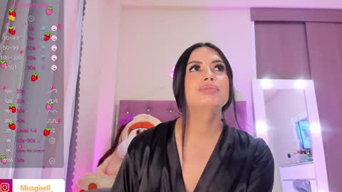 Snapshot of missgissel chatting on 02/04/25, 04:08 Gisell Gigi online show from 02/04/25, 04:08