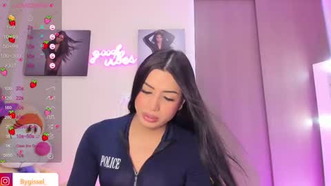 Snapshot of missgissel chatting on 02/27/25, 02:43 Gisell Gigi online show from 02/27/25, 02:43