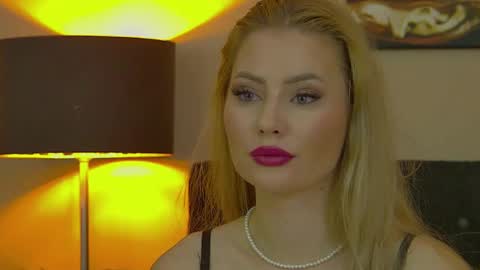 Snapshot of misshanight chatting on 05/16/26, 04:20 Misha online show from 05/16/26, 04:20