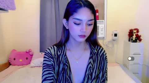 Snapshot of missindependent999 chatting on 12/19/24, 10:34 jj online show from 12/19/24, 10:34