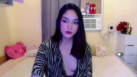 Snapshot of missindependent999 chatting on 12/22/24, 10:38 jj online show from 12/22/24, 10:38