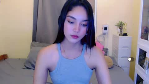 Snapshot of missindependent999 chatting on 01/05/25, 11:37 jj online show from 01/05/25, 11:37