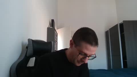 Snapshot of mission_cumpossible chatting on 02/05/25, 10:08 SperminatoR online show from 02/05/25, 10:08