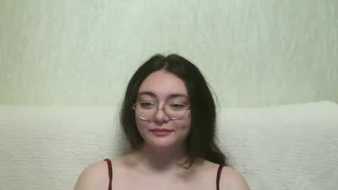 Snapshot of missis_mona chatting on 01/11/25, 07:05 missis mona online show from 01/11/25, 07:05