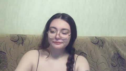 Snapshot of missis_mona chatting on 02/19/25, 08:10 missis mona online show from 02/19/25, 08:10