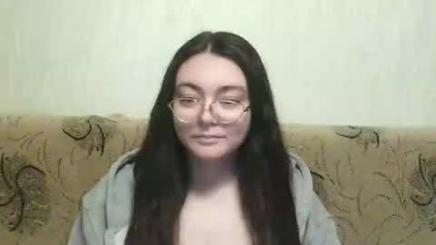 Snapshot of missis_mona chatting on 02/24/25, 10:14 missis mona online show from 02/24/25, 10:14