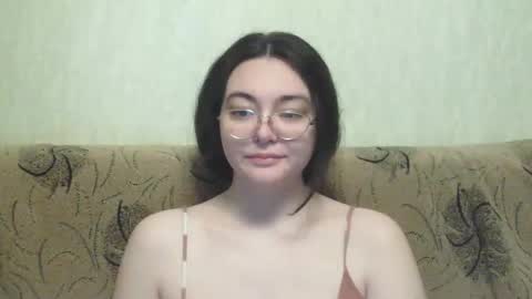 Snapshot of missis_mona chatting on 03/09/25, 07:59 missis mona online show from 03/09/25, 07:59