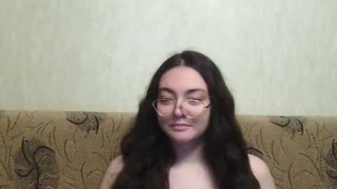 Snapshot of missis_mona chatting on 11/22/25, 05:28 missis mona online show from 11/22/25, 05:28