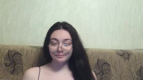 missis mona online show from 04/12/26, 06:57