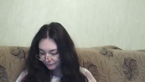 Snapshot of missis_mona chatting on 04/22/26, 08:28 missis mona online show from 04/22/26, 08:28