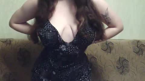 Snapshot of missis_mona chatting on 05/14/26, 11:44 missis mona online show from 05/14/26, 11:44