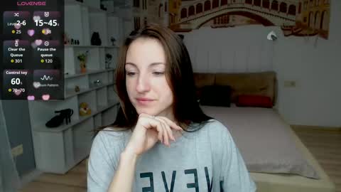 Sofia online show from 02/01/26, 06:56