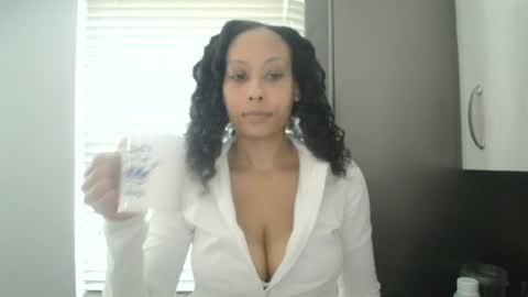 Snapshot of missjasmineuk23 chatting on 07/03/26, 09:05 MissJasmineUK online show from 07/03/26, 09:05