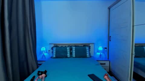 Miss Karla online show from 11/12/25, 03:45