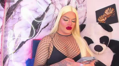kassandra lazcano online show from 06/02/26, 12:56