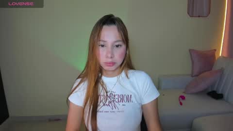 Kimberly Alejandra online show from 05/22/26, 01:13