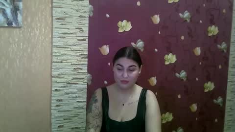 Snapshot of misskiss878 chatting on 01/06/25, 04:55 Lisa online show from 01/06/25, 04:55