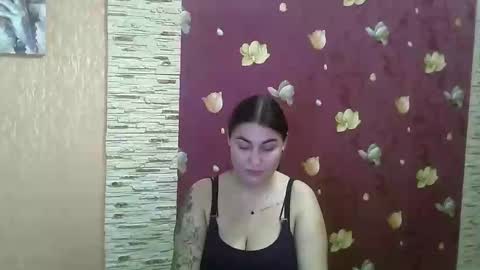 Snapshot of misskiss878 chatting on 02/26/25, 12:16 Lisa online show from 02/26/25, 12:16