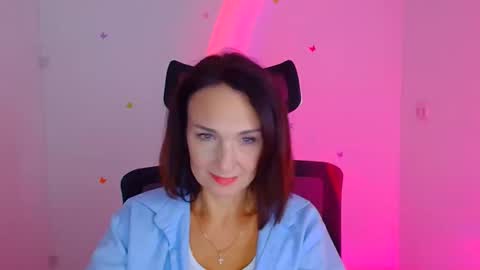 Christina online show from 10/04/25, 11:19