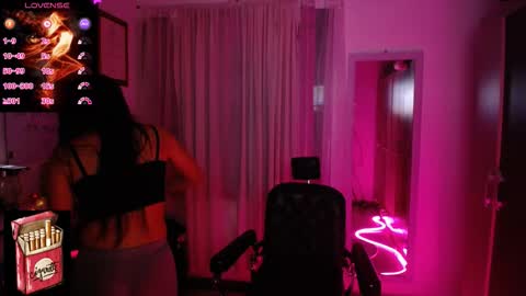 LanaLul  online show from 10/20/25, 04:13