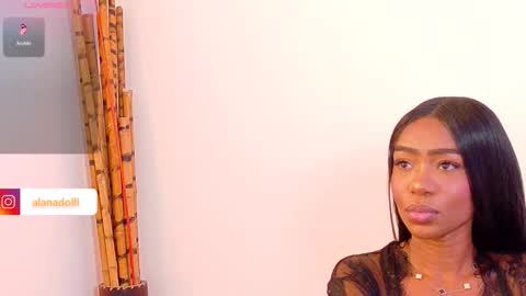 Snapshot of misslilith69 chatting on 03/09/26, 05:17 lyly independient model online show from 03/09/26, 05:17