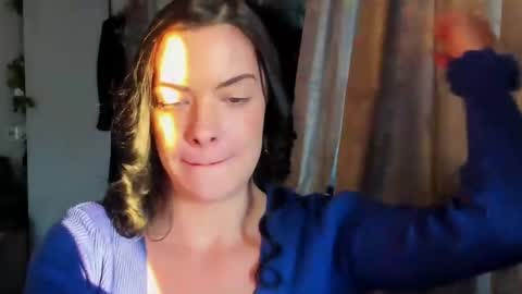 Snapshot of misslilymariaxo chatting on 01/10/25, 01:20 Mistress Lily Maria online show from 01/10/25, 01:20