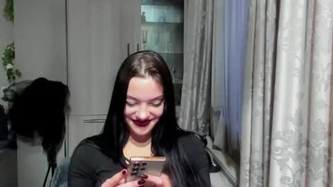 Snapshot of misslilymariaxo chatting on 01/23/25, 02:17 Mistress Lily Maria online show from 01/23/25, 02:17