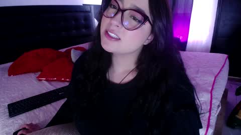 Miss Loise online show from 12/12/24, 03:59