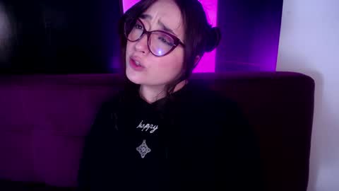 Miss Loise online show from 12/19/24, 07:40