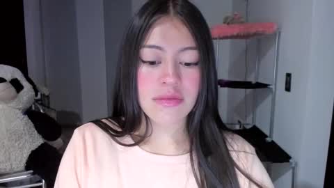 missloren333 online show from 03/02/25, 06:27