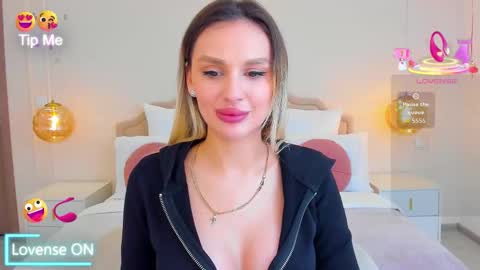 Snapshot of misslou_ chatting on 03/04/26, 06:08 Lou online show from 03/04/26, 06:08