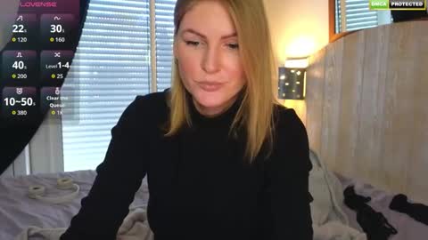 Misslucci online show from 10/25/25, 12:13