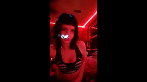 missmacabre666 online show from 01/19/26, 07:34
