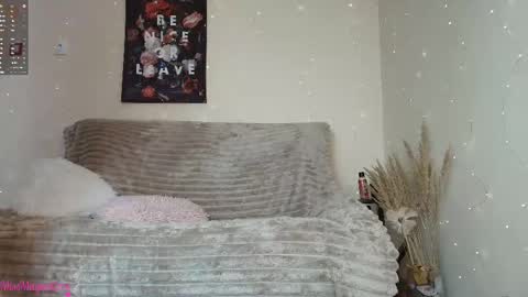  Vi  online show from 11/24/25, 09:47