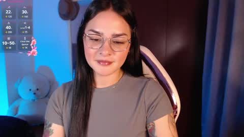 Snapshot of missmariana_ chatting on 05/10/26, 11:32 missmariana_ online show from 05/10/26, 11:32