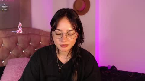 Snapshot of missmariana_ chatting on 05/15/26, 11:12 missmariana_ online show from 05/15/26, 11:12