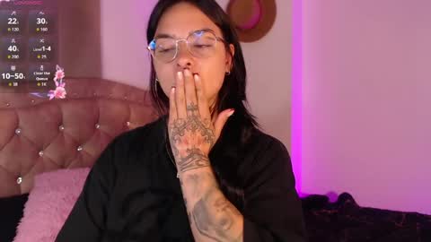 Snapshot of missmariana_ chatting on 05/16/26, 12:40 missmariana_ online show from 05/16/26, 12:40