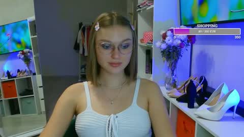 Snapshot of missmariat chatting on 11/05/25, 05:13 OneGoddess online show from 11/05/25, 05:13