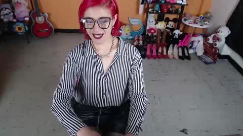 Miss Mia online show from 01/27/25, 02:57