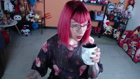 Miss Mia online show from 04/13/26, 12:43