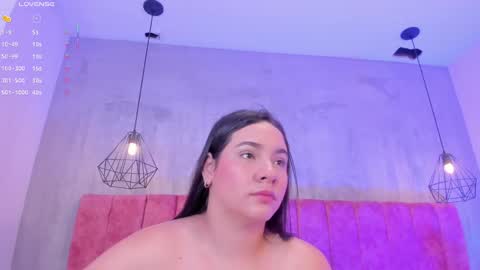 Mia  online show from 05/22/26, 11:49