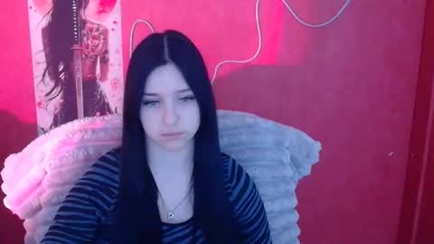 Snapshot of missmiamiss chatting on 03/07/26, 06:21 Mia online show from 03/07/26, 06:21