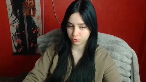 Snapshot of missmiamiss chatting on 03/15/26, 12:33 Mia online show from 03/15/26, 12:33