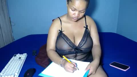 Snapshot of missmimmi69 chatting on 10/03/25, 06:38 mimmi online show from 10/03/25, 06:38
