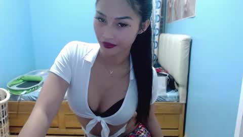 Snapshot of missminervaa chatting on 04/05/26, 05:32 missminervaa online show from 04/05/26, 05:32