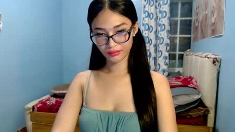 Snapshot of missminervaa chatting on 06/25/26, 05:06 missminervaa online show from 06/25/26, 05:06