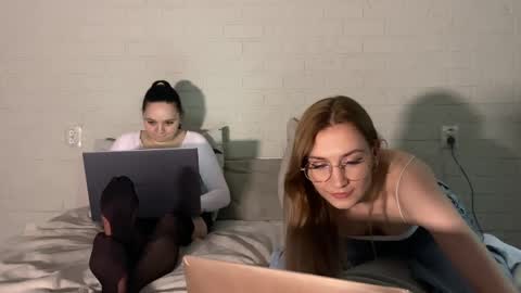 Snapshot of missmiroslava chatting on 04/08/26, 01:11 missmiroslava online show from 04/08/26, 01:11