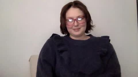 missmistressmal online show from 01/18/26, 07:06