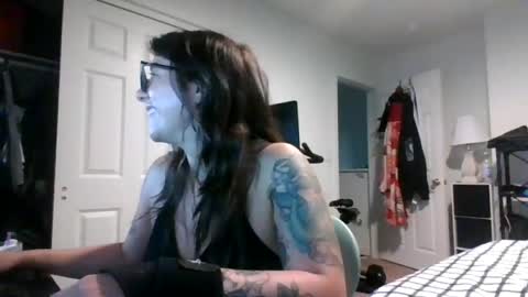 Snapshot of missmonatoyou chatting on 06/19/26, 10:19 MissMona online show from 06/19/26, 10:19
